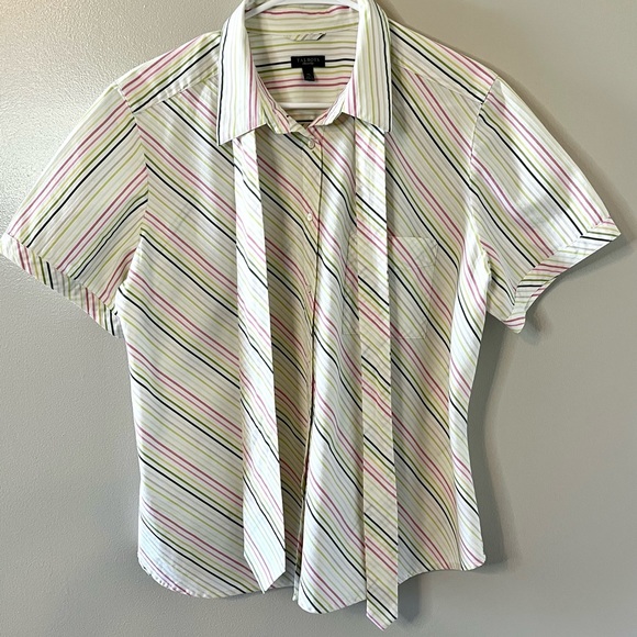 Talbots Womens Short Sleeve Button Down Shirt Pastel Striped Top With Tie XL - Picture 7 of 7